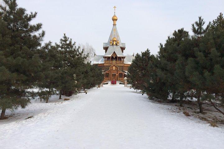 ロシアのショーを含むハルビンヴォルガ荘園へのオールインクルーシブプライベートツアー