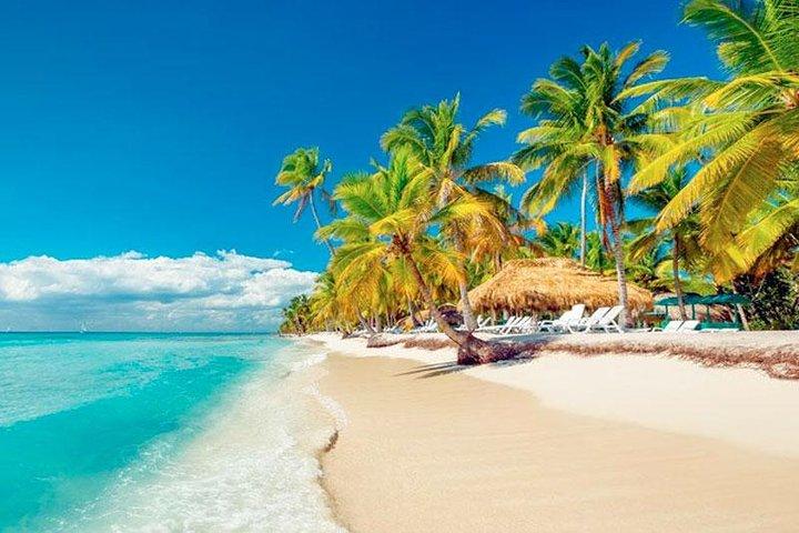 Saona Platina Beach Day