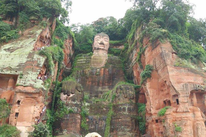 Leshan Giant Buddha Private Tour