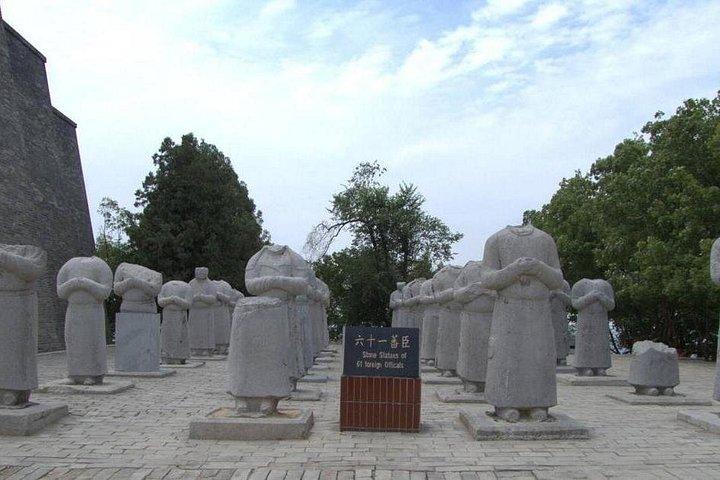 西安西路民間ツアー：ファミン寺院と銭陵廟