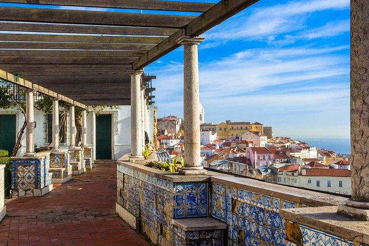 Lisbon Private Tour with Belém Neighborhood