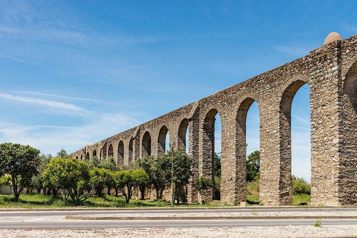Evora Private Day Trip with Wine Tasting