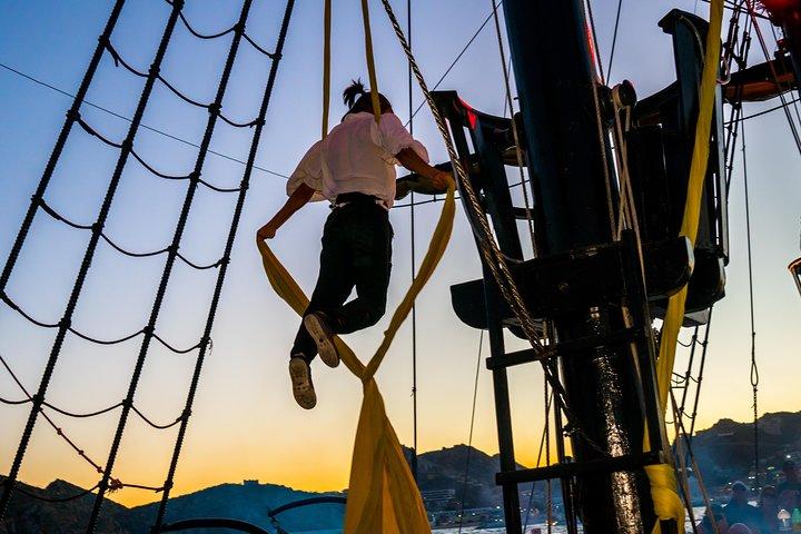 Pirat Ship Ship Dinner och Show i Los Cabos