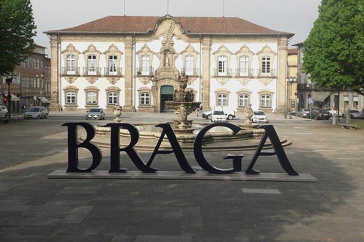 Small-Group Braga Half-Day Tour with Bom Jesus Sanctuary