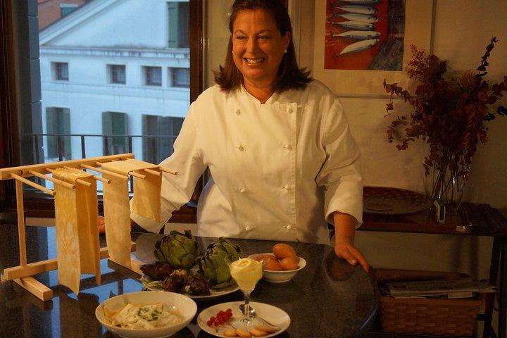 Aula de culinária deliciosa em Veneza com chef profissional