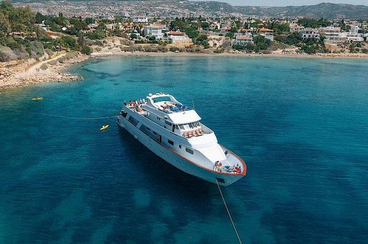 Crociera VIP Ocean Flyer da Paphos Adults Only