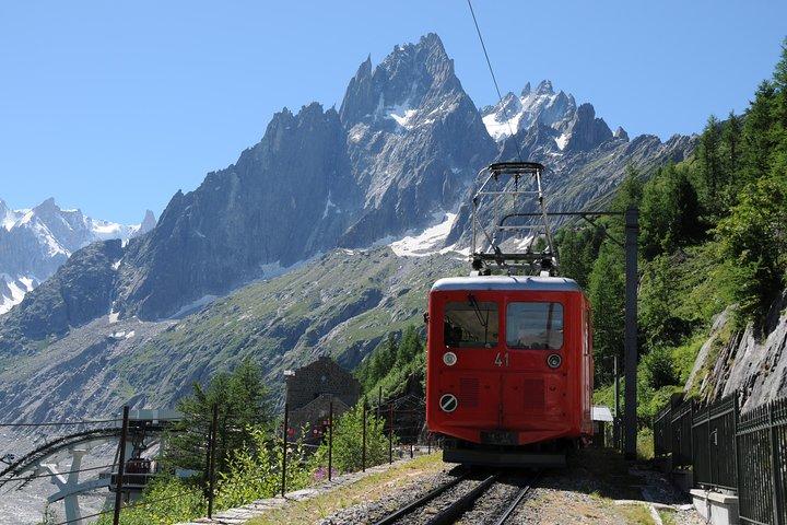Excursion d'une journée guidée en bus panoramique Chamonix & Mont Blanc