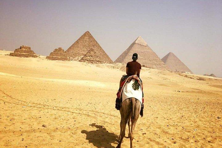 VIP Gizeh Pyramiden Tour, Sphinx, Kamelfahrt, Quad Bike & Inside Pyramide