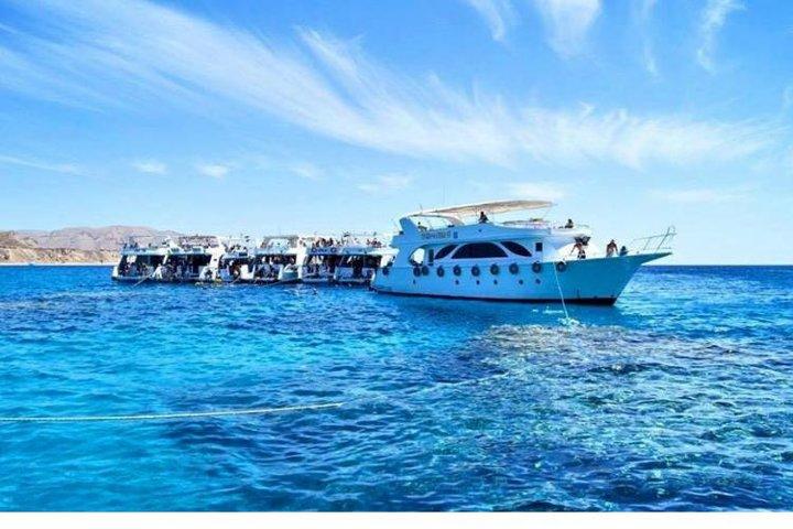 Tauchen mit Bootsfahrt nach Ras Mohammed & White Island Schnorcheln, Sharm El Sheikh