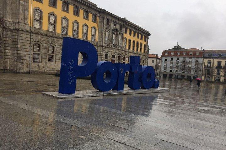 Porto, Lello Bookstore & Clérigos Tower Private Tour From Lisbon