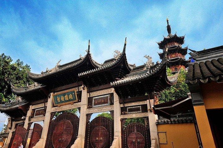 2時間のプライベート上海竜華寺院ウォーキングツアー
