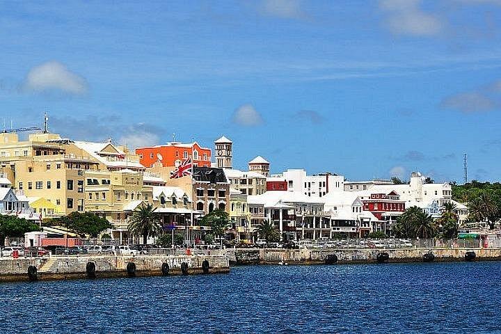 Crystal Caves, Aquarium, City of Hamilton and Ferry