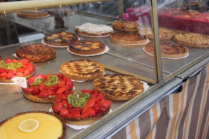 Lille gruppe Marché du Président Wilson Food Tour i Paris