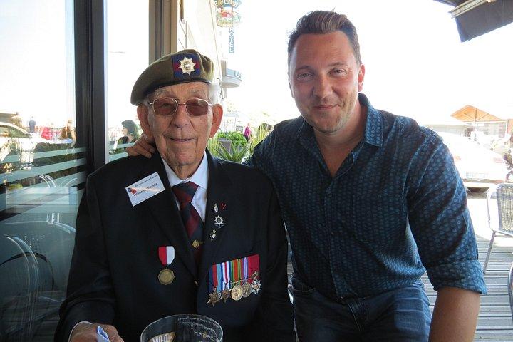 Normandy D-Day Private Tour with Omaha Beach from Paris