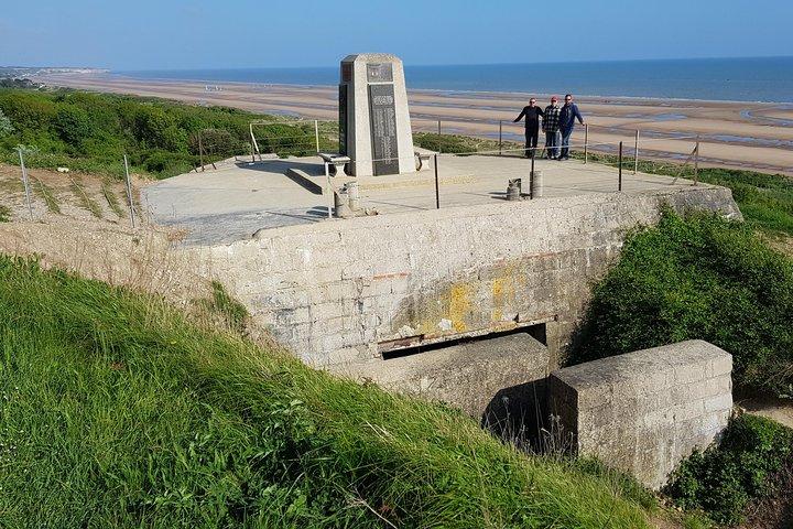 Normandy D-Day Private Tour with Omaha Beach from Paris
