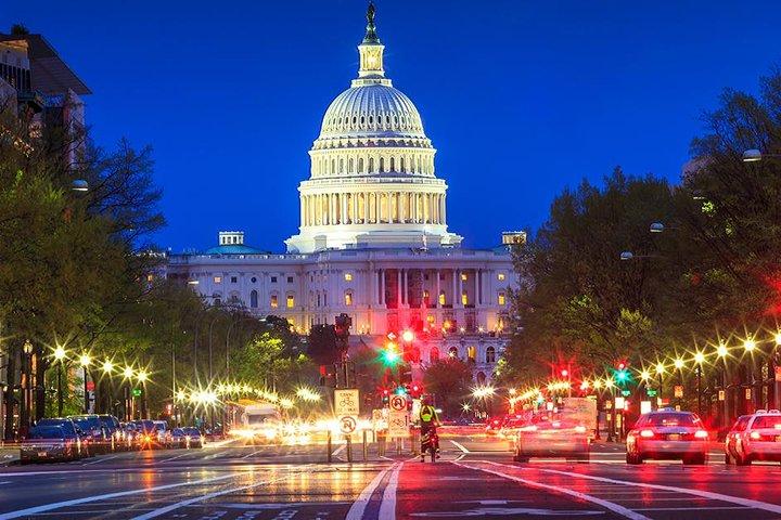 Nachtbustour nach Washington DC mit optionalem Mount Vernon