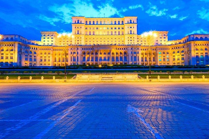 Visite communiste privée de Bucarest avec la Maison du Peuple et la Résidence Ceausescu
