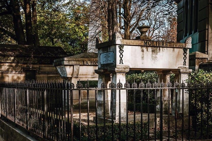 Pere Lachaise Cemetery Paris Exclusive Guided Walking Tour