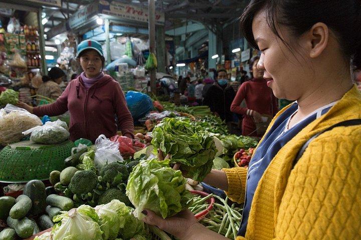 ダナンでの3時間の伝統的なベトナムの家庭料理教室
