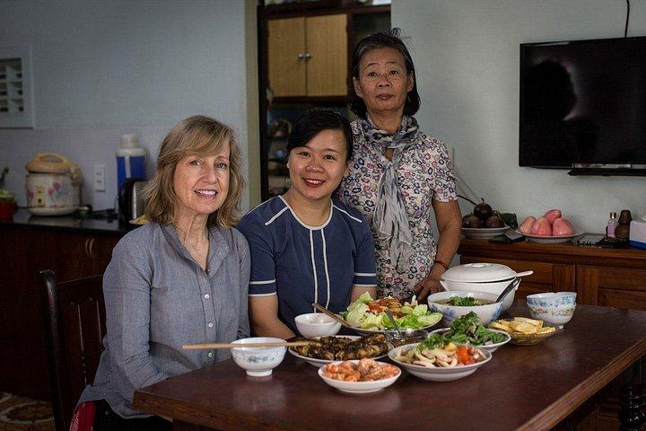 ダナンでの3時間の伝統的なベトナムの家庭料理教室