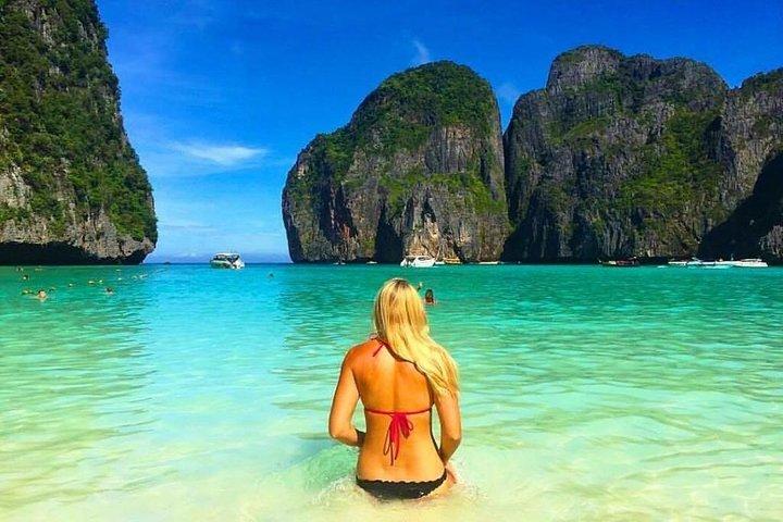 Phi Phi Bamboo Deluxe Plus Tour