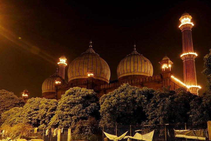4-Hour Old Delhi Evening Walking Tour with Local Dinner & Guide