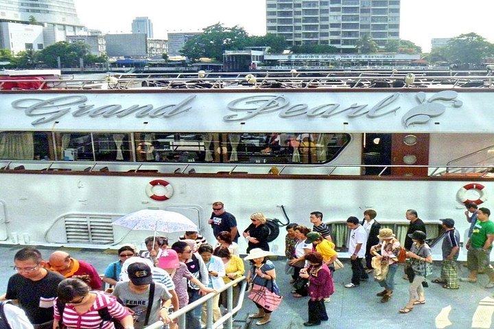 アユタヤハイライト観光ツアー（風光明媚なグランドパール川クルーズ付き）