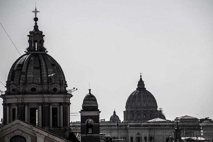 ローマの幽霊:秘密と謎のナイトツアー