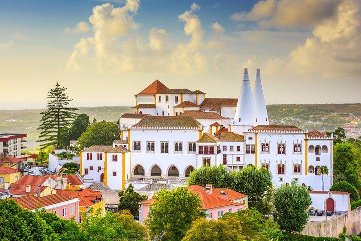 Visite de Sintra et Cascais en petit groupe avec billet