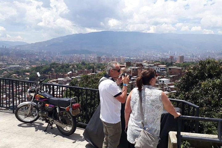Melhor excursão privada de dia inteiro em Medellin City e Botero's Plaza