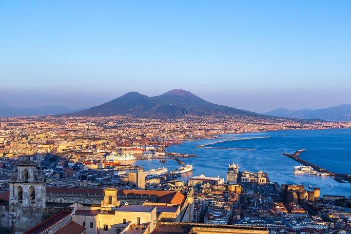 Scenic Amalfikysten Day Trip fra Napoli eller Sorrento