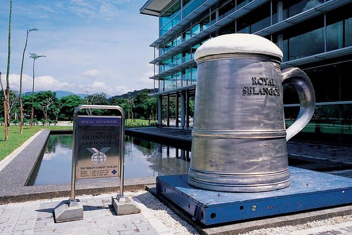Countryside & Batu Caves Tour from Kuala Lumpur