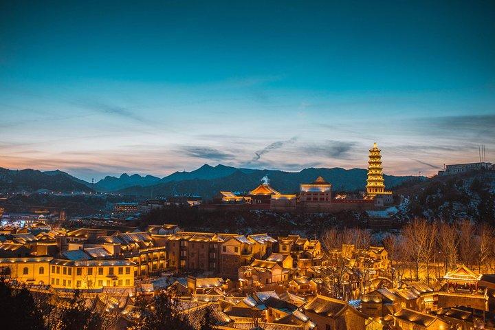 Private Beijing Gubei Water Town & Simatai Great Wall Afternoon & Night Tour