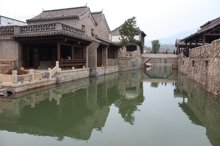 Private Beijing Gubei Water Town & Simatai Great Wall Afternoon & Night Tour