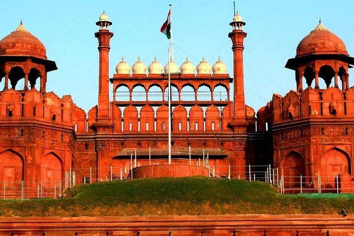 One Day Private Delhi Sightseeing Tour by Car