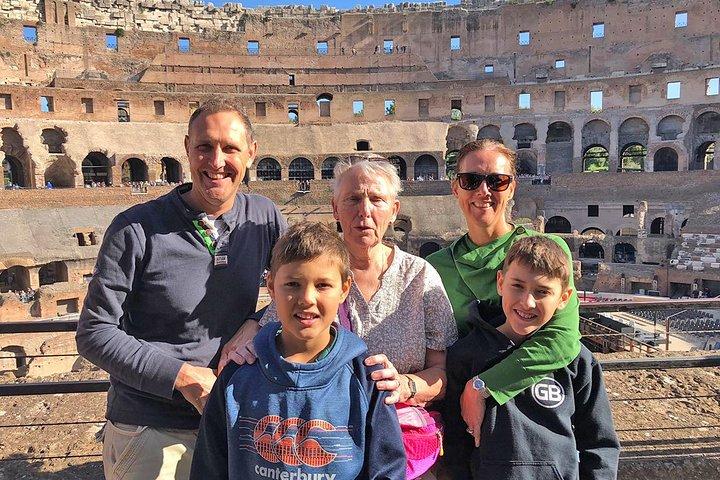Tour del Colosseo e del Foro Romano per bambini con guida locale