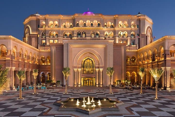 Abu Dhabi City Tour from Dubai with Grand Mosque