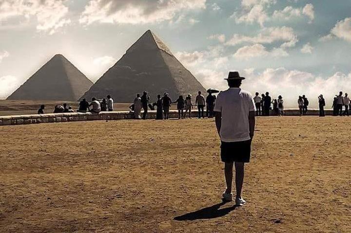 Privédagtocht naar de Piramides van Giza, het Egyptisch Museum en de Khan el Khalili-bazaar