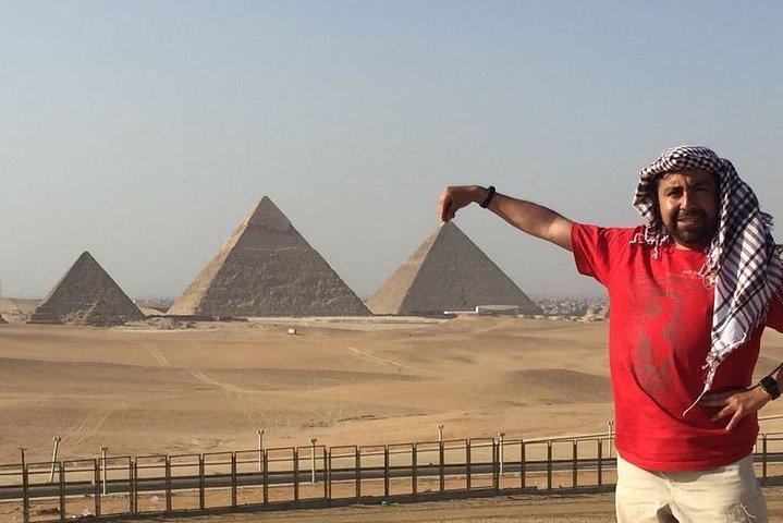 Privédagtocht naar de Piramides van Giza, het Egyptisch Museum en de Khan el Khalili-bazaar