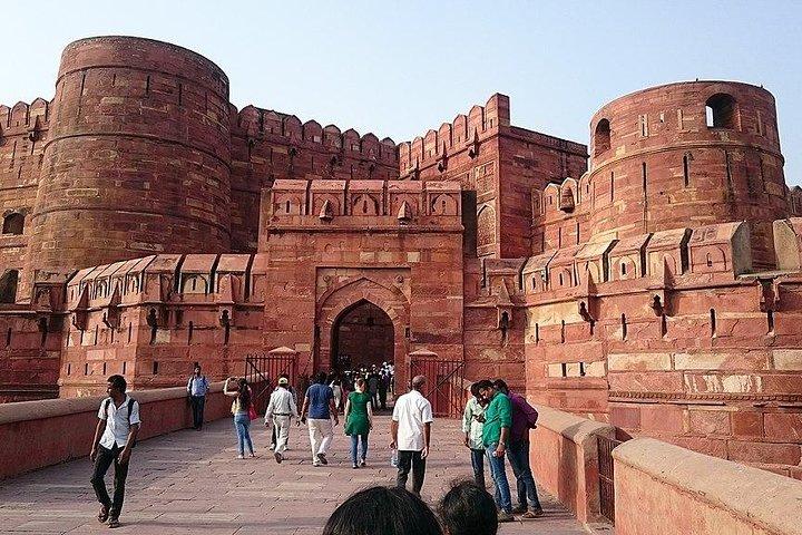 Privado Taj Mahal Sunrise e Agra Fort Tour De Delhi - Tudo Incluído