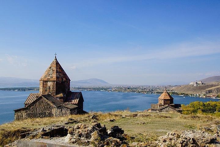 Excursão privada a Tsaghkadzor (Kecharis), Lago Sevan (Sevanavank)