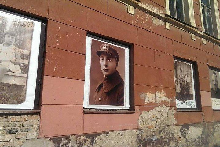 Excursão privada a pé em torno de Vilnius judaica com um lituano local