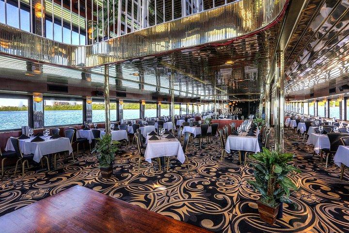 Daytime Sightseeing Yacht Cruise with Optional Dining in St. Pete