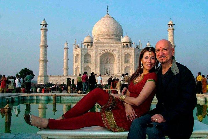Un día Taj mahal tour - Hotel de lujo 1 noche y desayuno - Cabina - Guía