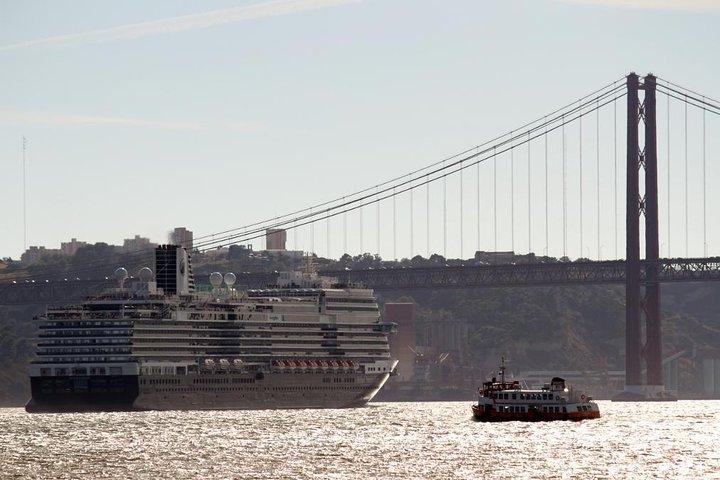 Recorrido privado a pie en Lisboa desde el puerto de cruceros de Santa Apolónia