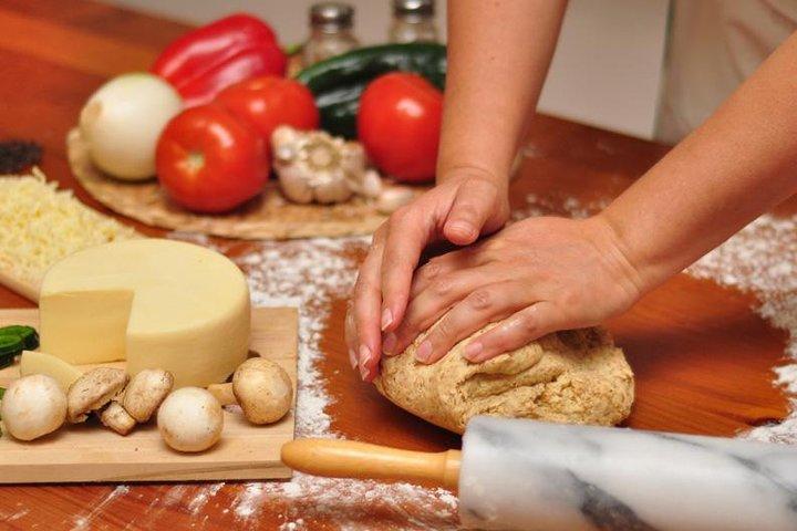 Halvdags Pizza Making Class i Taormina