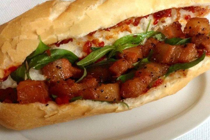 Tour privato a piedi di Hanoi: cibo di strada (PROMOZIONE HOT HOUR)