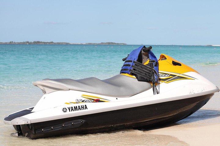 Aventure en jet ski à Cabb Beach aux Bahamas