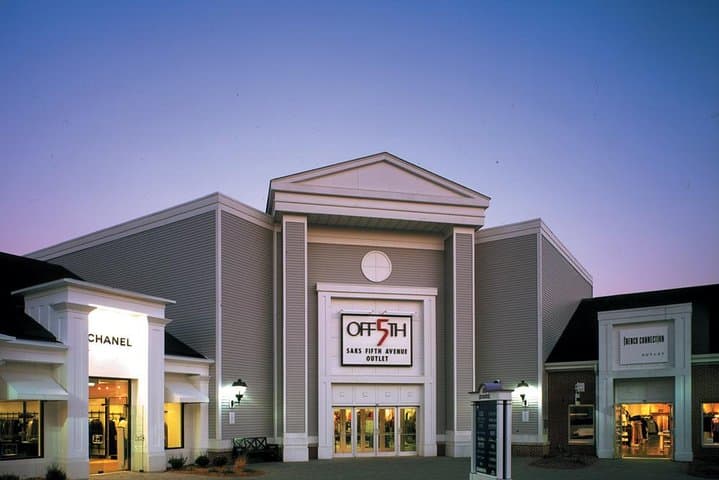 Woodbury Common Premium Outlet Shopping Private Day Trip by SUV from NYC
