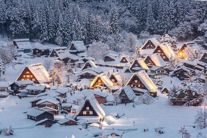 プライベートツアー金沢、白川郷、飛騨古川、高山